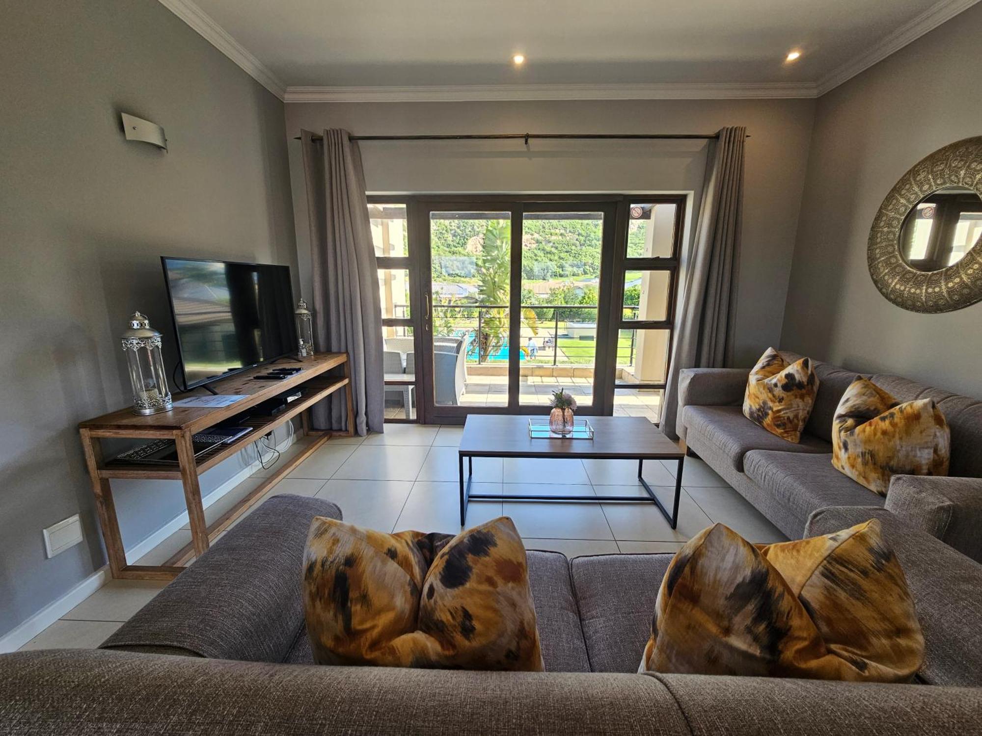 Seventeen Whale Rock Gardens With Back Up Power For Loadshedding Plettenberg Bay Exterior photo