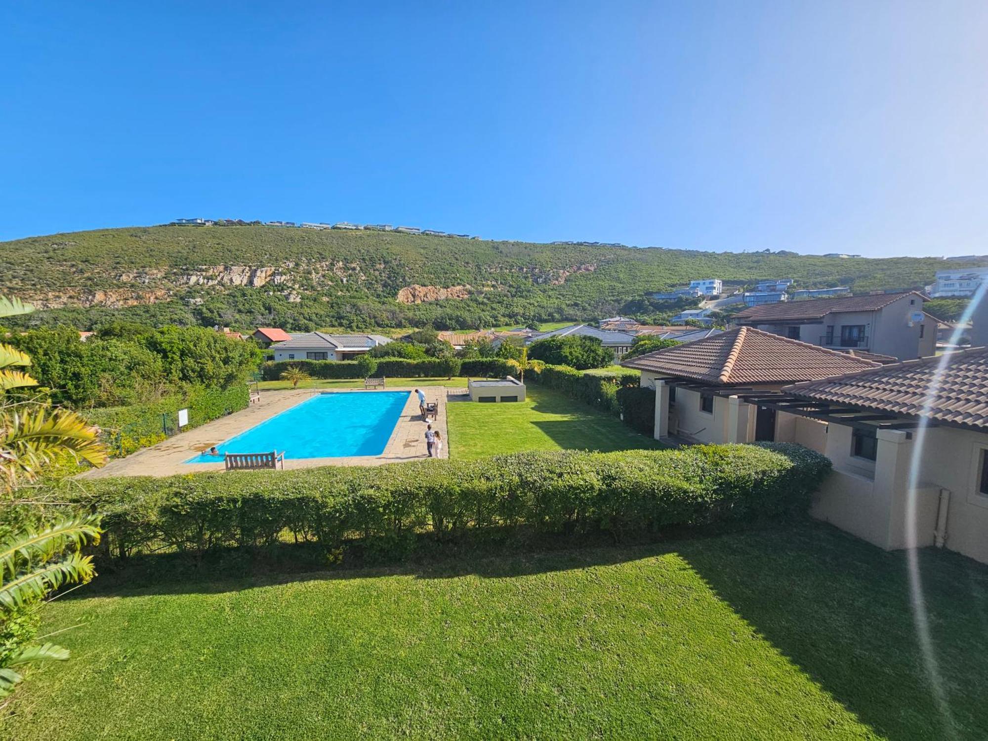 Seventeen Whale Rock Gardens With Back Up Power For Loadshedding Plettenberg Bay Exterior photo