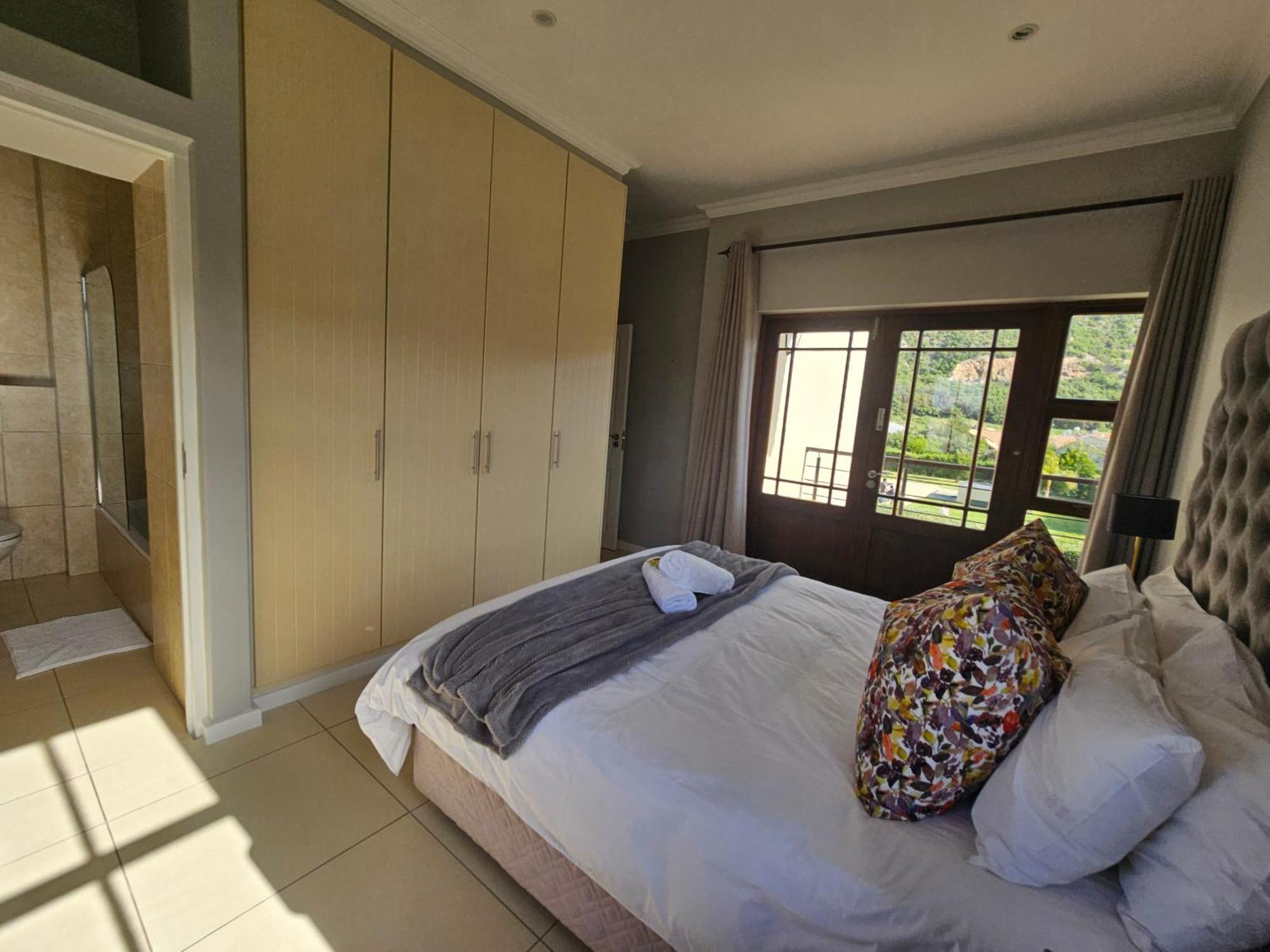 Seventeen Whale Rock Gardens With Back Up Power For Loadshedding Plettenberg Bay Exterior photo